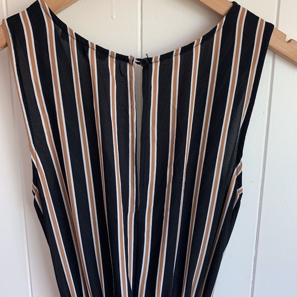 Full length Jumpsuit - Picture 3 of 4